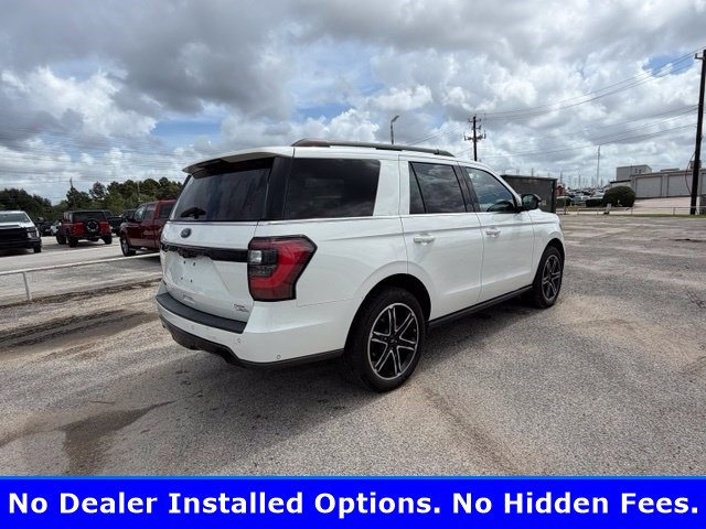 Used 2021 Ford Expedition Limited w/ Equipment Group 303A AWD/4WD image 3