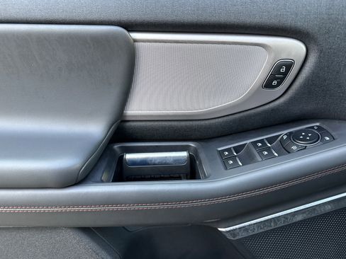 Used 2025 Ford Expedition Max Active image 11