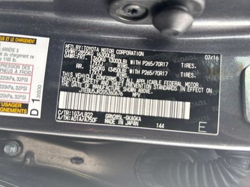 Used 2016 Toyota 4Runner SR5 Premium AWD/4WD image 31