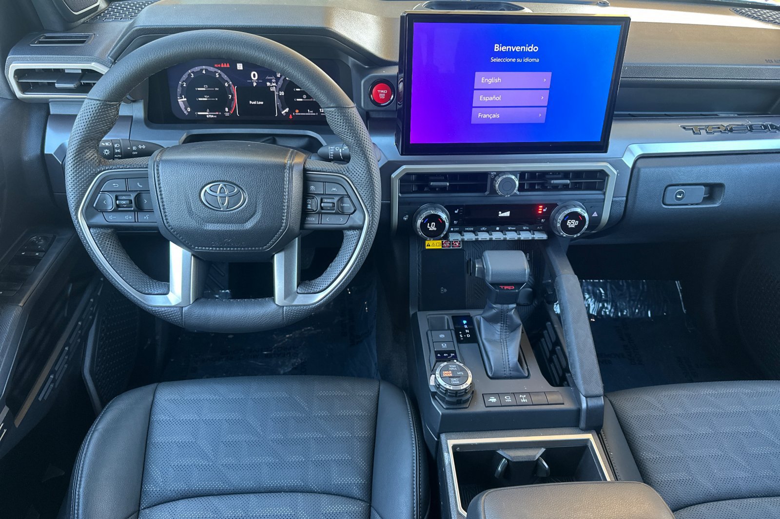 Used 2026 Toyota Tacoma TRD Off-Road w/ TRD Off Road Premium Package AWD/4WD image 17
