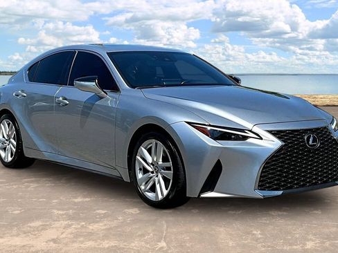 Used 2024 Lexus IS 300 w/ Comfort Package RWD image 3