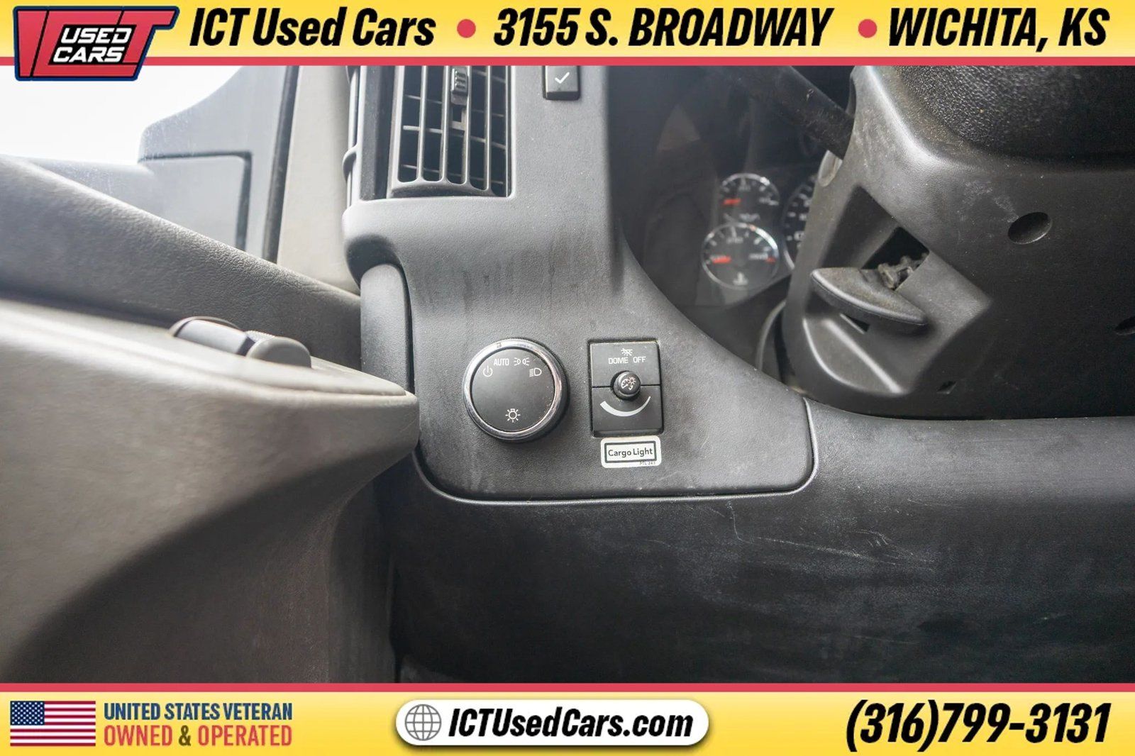 Used 2018 GMC Savana 3500 Extended w/ Driver Convenience Package RWD image 13