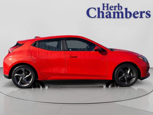 Used 2020 Hyundai Veloster 2.0 image 12
