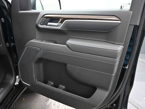 New 2026 GMC Sierra 1500 Elevation image 18