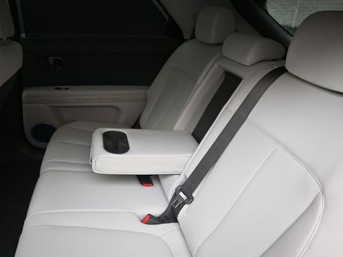 Used 2025 Hyundai Ioniq 5 Limited image 20