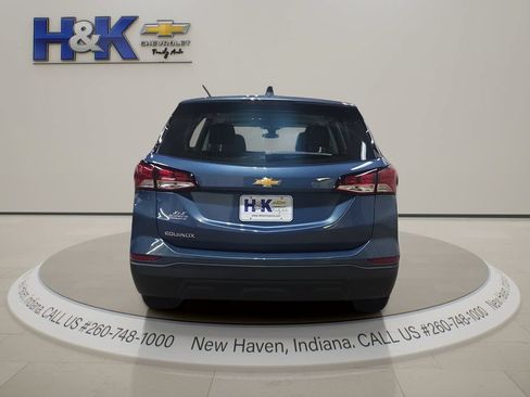 Used 2024 Chevrolet Equinox LS FWD image 5