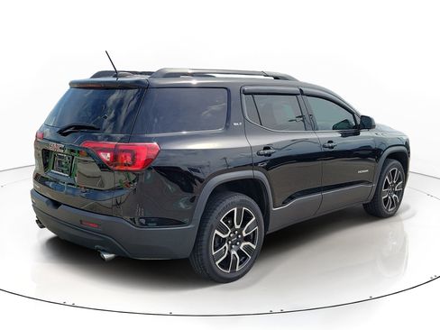 Used 2019 GMC Acadia SLT w/ Black Edition FWD image 3