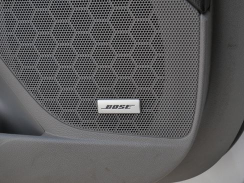 Used 2018 Chevrolet Impala Premier FWD image 32