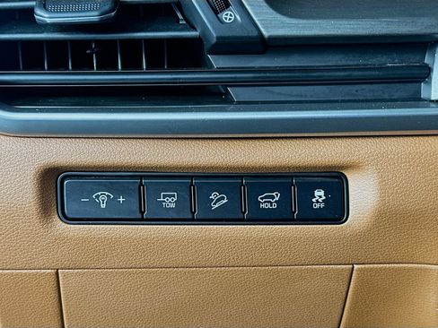 Used 2023 Kia Telluride EX X-Line AWD/4WD image 10