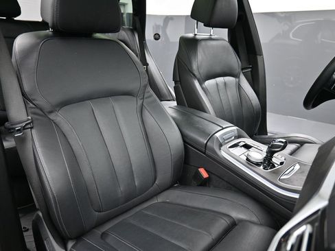 Used 2022 BMW X5 xDrive40i image 21