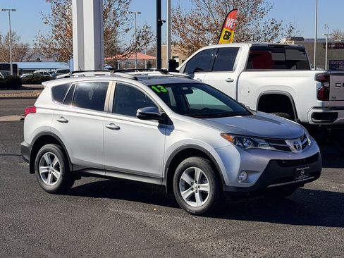 Used 2013 Toyota RAV4 XLE image 4