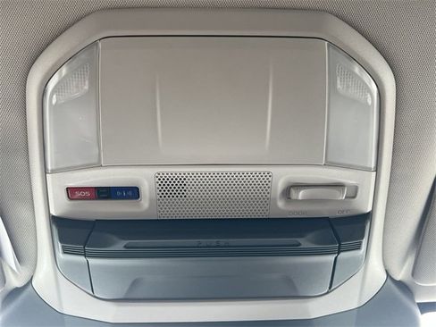 Certified 2024 Subaru Ascent Premium w/ Convenience Package image 21