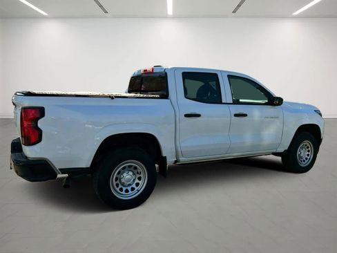 Used 2025 Chevrolet Colorado W/T w/ WT Convenience Package II image 4