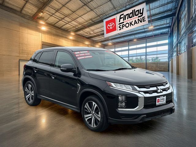 Used 2025 Mitsubishi Outlander Sport AWD image 2