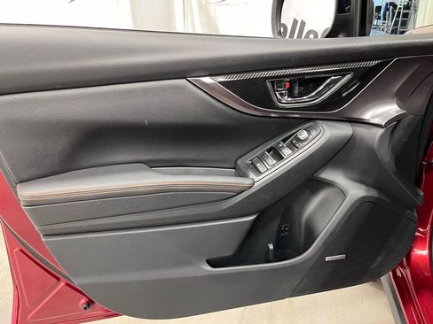 Used 2019 Subaru Crosstrek 2.0i Limited w/ Moonroof Package w/Navigation image 10