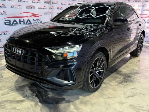 Used 2021 Audi Q8 Premium Plus w/ Premium Plus Package AWD/4WD image 2