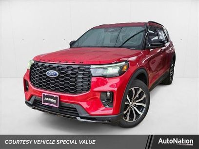 New 2025 Ford Explorer ST-Line w/ Premium Package