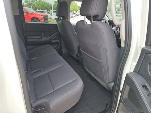 Used 2025 Nissan Frontier S RWD image 24
