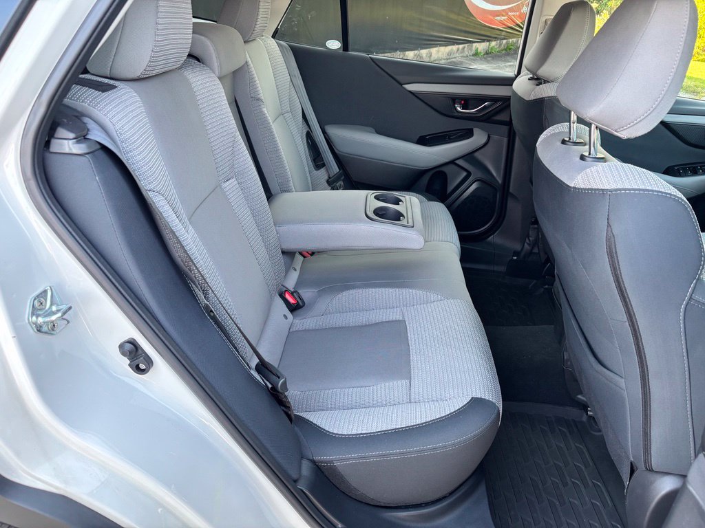 Used 2024 Subaru Outback Premium AWD/4WD image 28