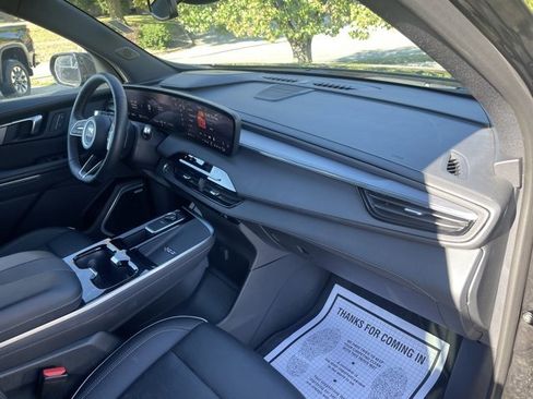 Used 2025 Buick Enclave Sport Touring image 32