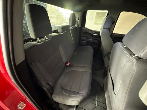 Used 2021 Chevrolet Silverado 1500 LT AWD/4WD image 34