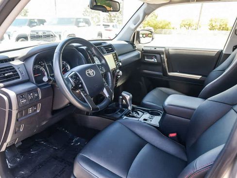 Used 2024 Toyota 4Runner TRD Off-Road Premium w/ Moonroof Package AWD/4WD image 25