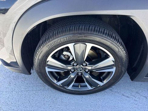 Certified 2024 Lexus UX 250h FWD image 10