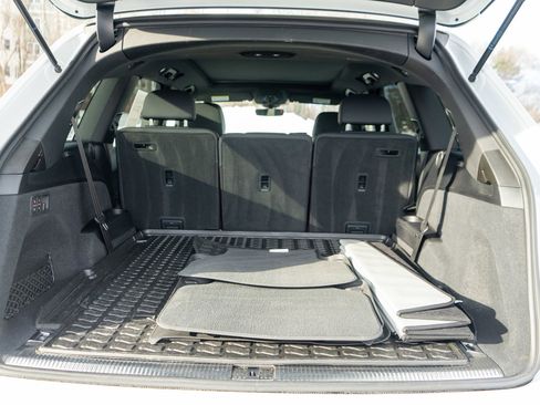 Used 2020 Audi Q7 2.0T Premium Plus w/ Premium Plus Package image 9