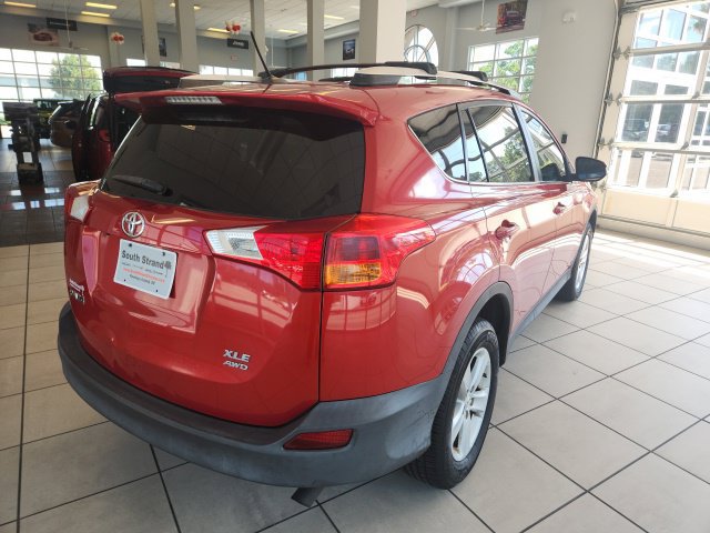 Used 2014 Toyota RAV4 XLE AWD/4WD image 9