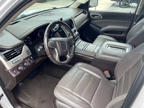 Used 2018 GMC Yukon XL Denali w/ Denali Ultimate Package AWD/4WD image 18