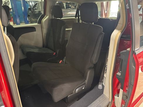 Used 2012 Dodge Grand Caravan Crew w/ Crew Value Pkg image 26