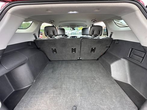 Used 2019 GMC Terrain SLT image 17