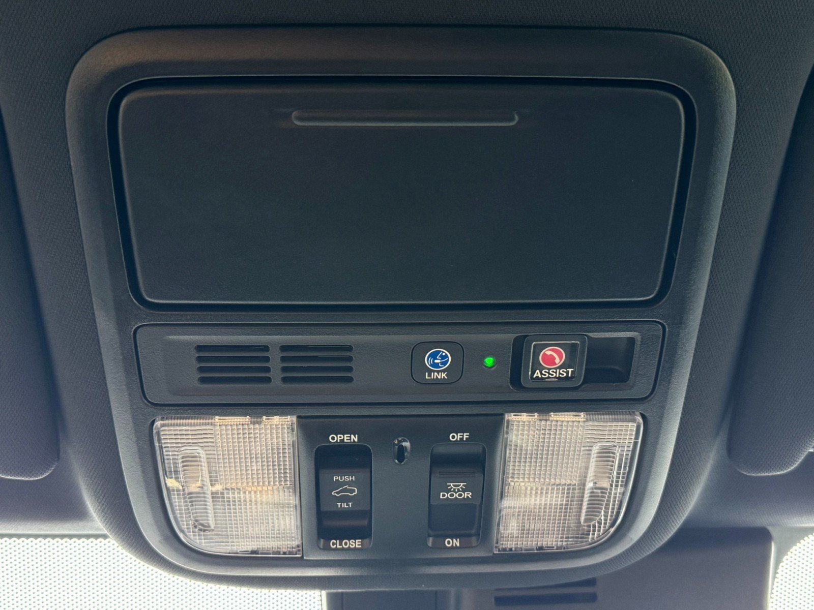Used 2023 Honda Passport Elite image 35