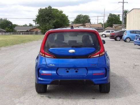 Used 2020 Kia Soul GT-Line FWD image 7