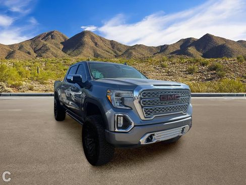 Used 2019 GMC Sierra 1500 Denali w/ Denali Ultimate Package AWD/4WD image 5