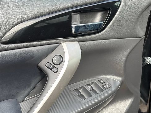 Used 2026 Mitsubishi Eclipse Cross AWD image 28