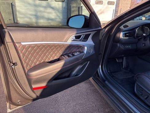 Used 2023 Genesis G70 3.3T w/ Sport Prestige Package image 16