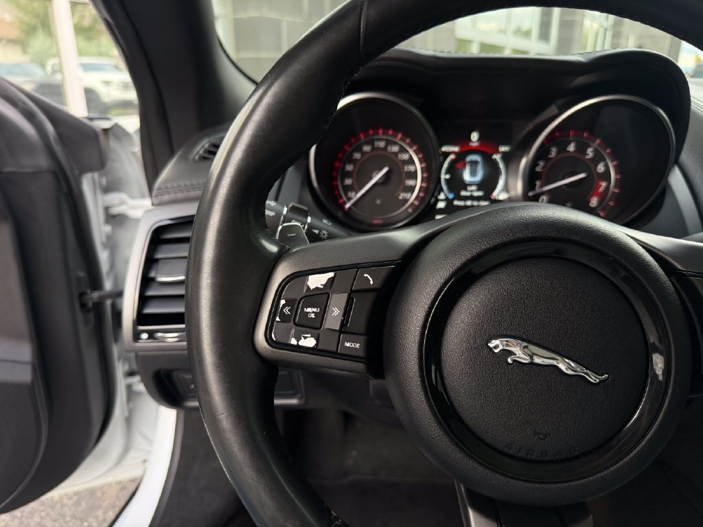 Used 2016 Jaguar F-TYPE R AWD/4WD image 26