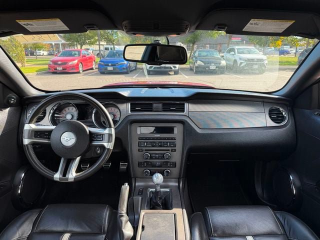 Used 2010 Ford Mustang GT Premium RWD image 3