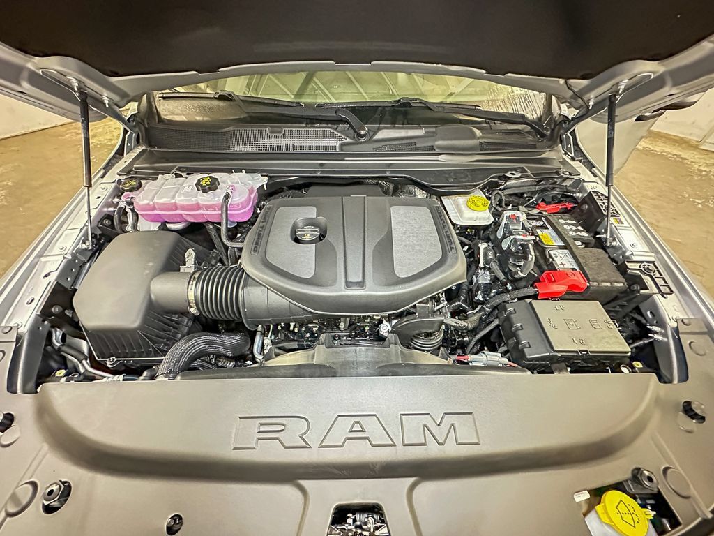 New 2026 RAM 1500 Big Horn AWD/4WD image 36