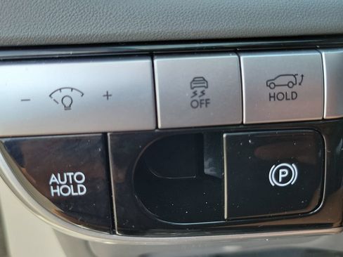 Used 2024 Hyundai Ioniq 5 SEL RWD image 16