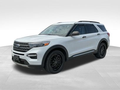 Certified 2023 Ford Explorer XLT w/ Equipment Group 202A