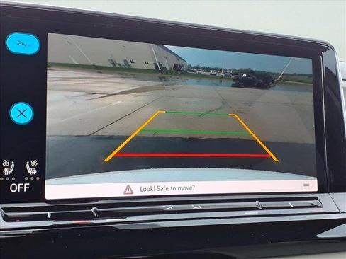 New 2026 Volkswagen Atlas SE image 16