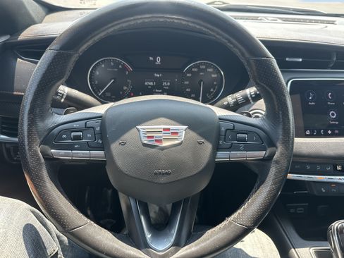 Certified 2023 Cadillac XT4 Sport w/ Cold Weather Package AWD/4WD image 14
