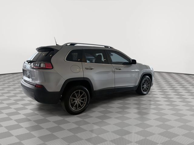 Used 2019 Jeep Cherokee Latitude Plus FWD image 11
