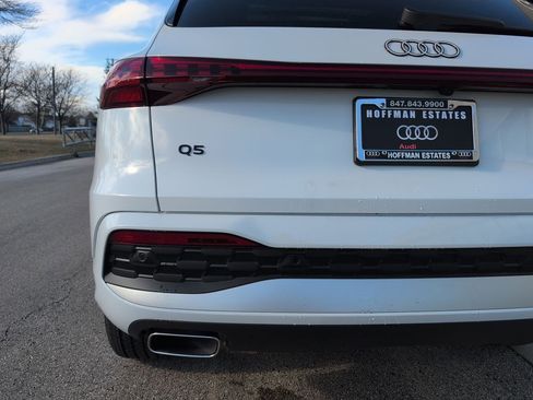 New 2025 Audi Q5 Premium Plus image 25