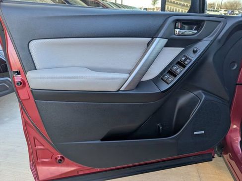 Used 2017 Subaru Forester 2.5i Limited image 20