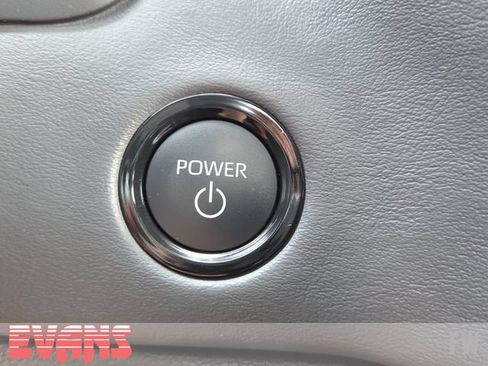 New 2026 Toyota Tundra Platinum AWD/4WD image 6