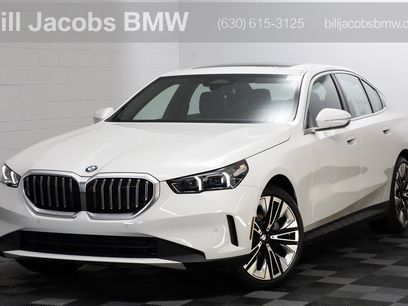 New 2025 BMW 530i xDrive w/ Premium Package