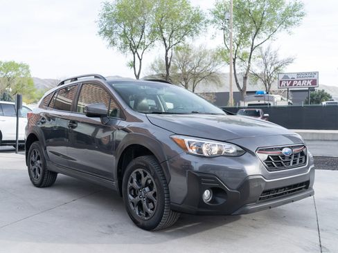 Used 2022 Subaru Crosstrek 2.5i Sport w/ Moonroof Package image 12